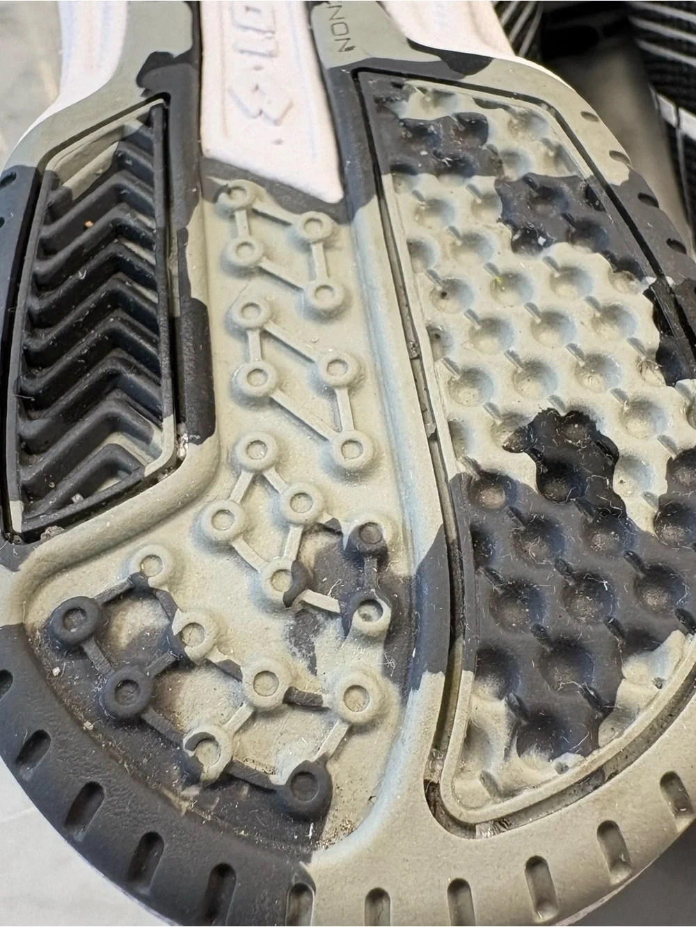 Lotto Tacto 250 ID Indoor Field Soccer Cleat Men 8.5 / Women 9.5 Black Gray Shoe